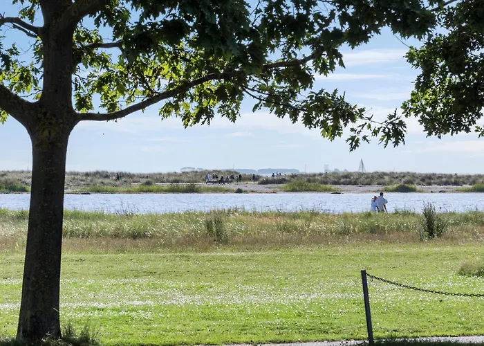 Lovely In S With Wifi Holiday home